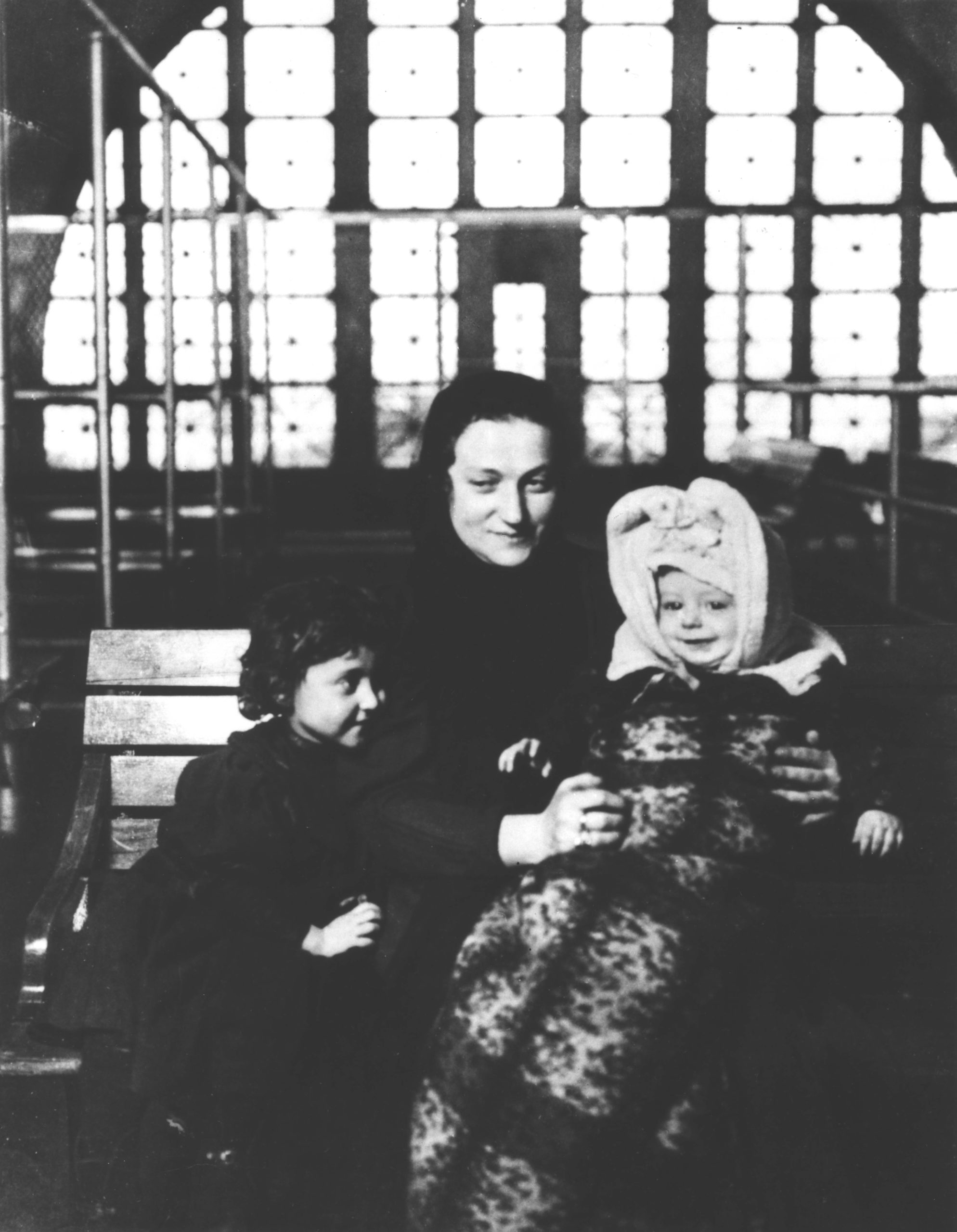 Black and white photo of immigrants at Ellis Island