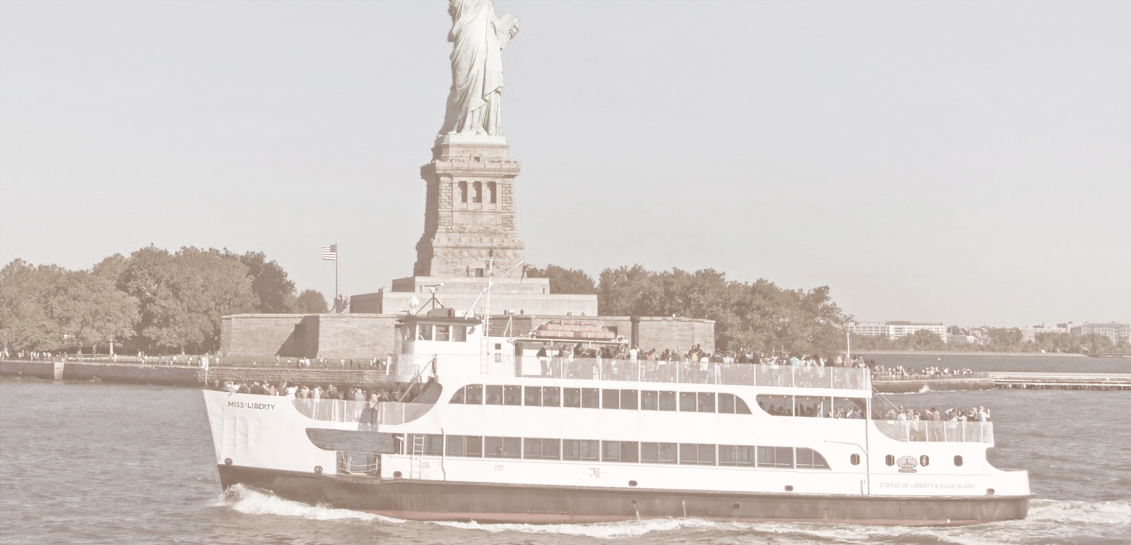 statue of liberty being shipped